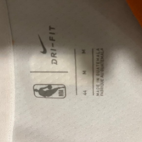 Nike Devin Booker White Phoenix Suns 2022/23 Swingman Jersey - Association M - Picture 3 of 4